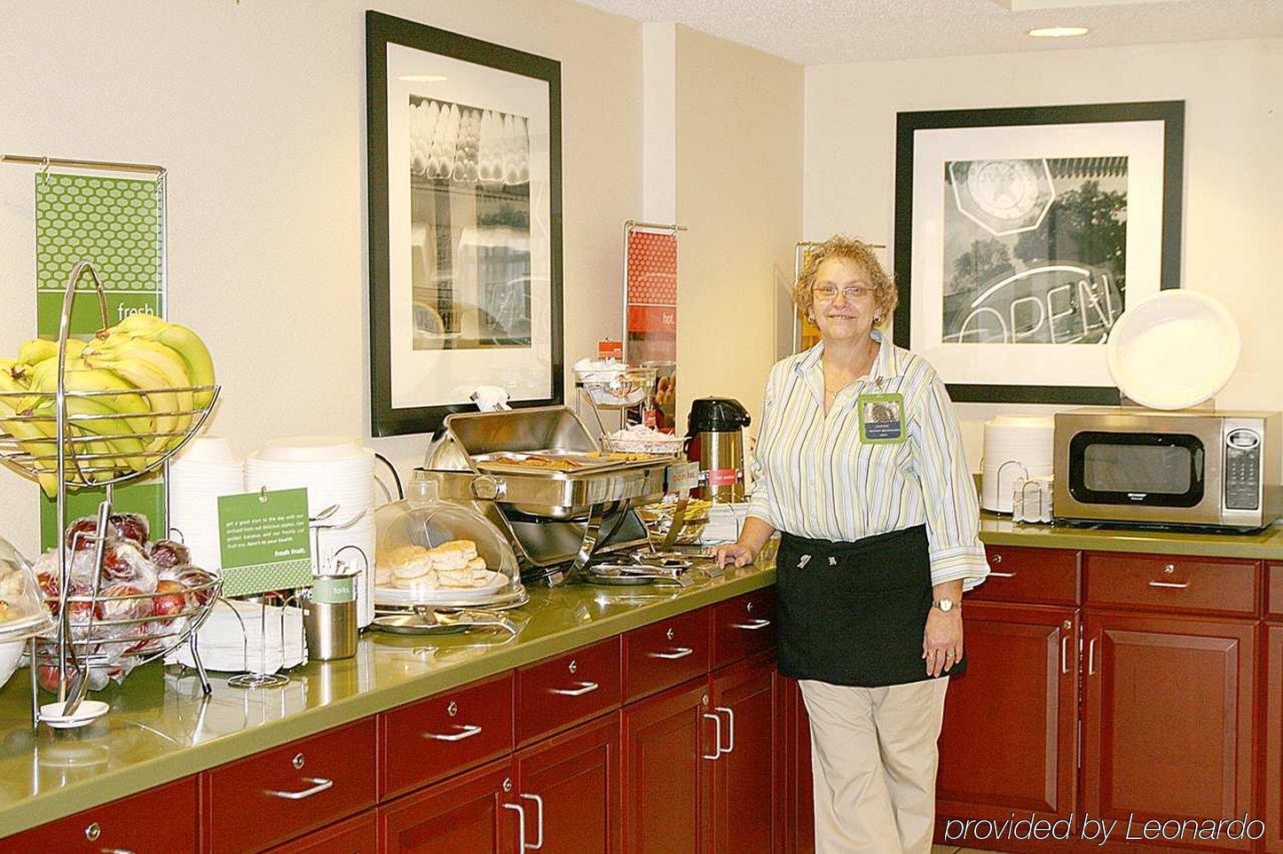 Hampton Inn Akron-South Restoran gambar